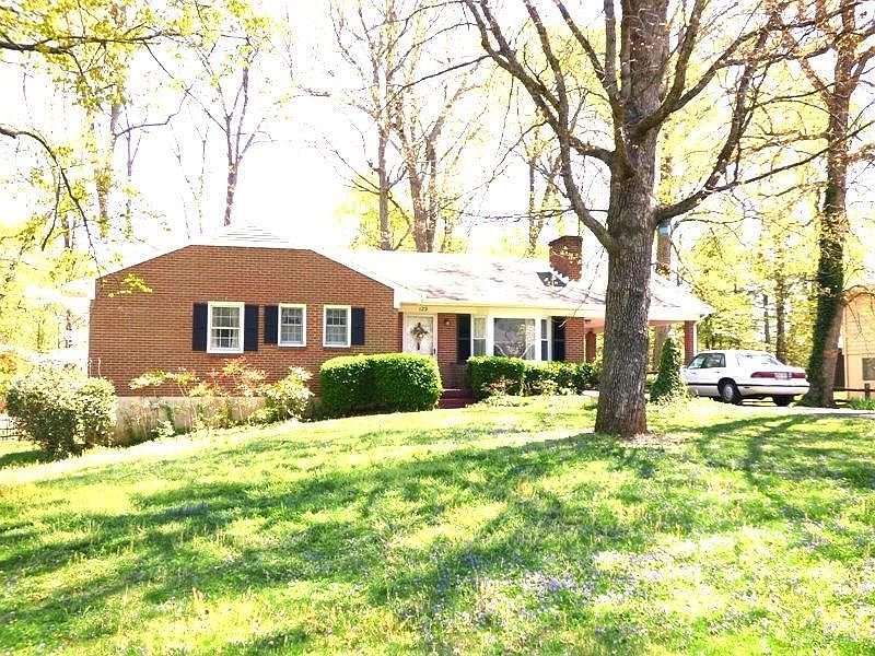 1st image of 129 Oak Trl