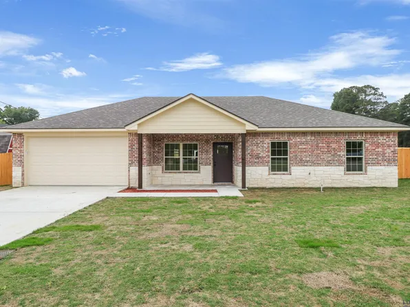 108 Calvert Ln, Gilmer, TX 75645