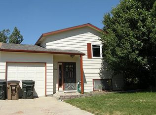 1904 S Emerson Ave, Gillette, WY 82718