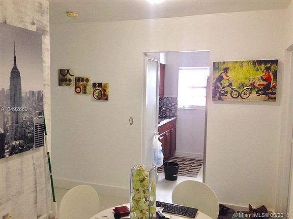 5th image of 7920 East Dr APT 25