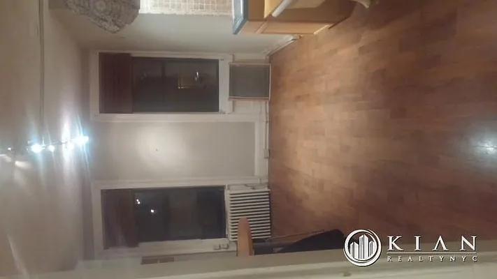 Rented by Kian Realty | media 13