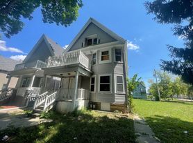2816-2818 N 34th St. (Duplex)