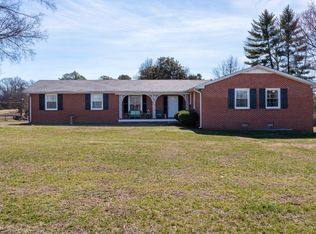 4005 Sheddan Dr, Columbia, TN 38401
