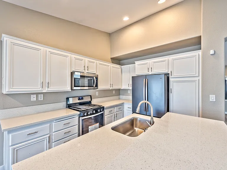 8880 Wallaby Ln — Photo 4