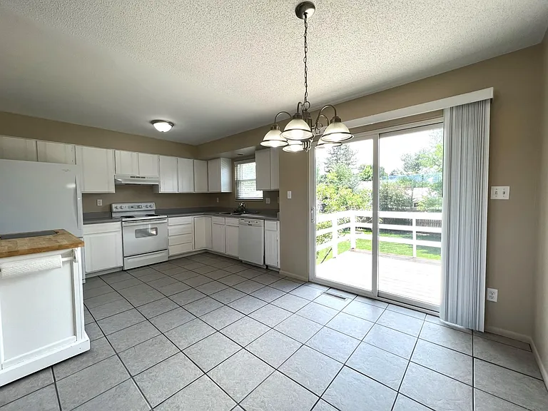743 Boltz Dr — Photo 6