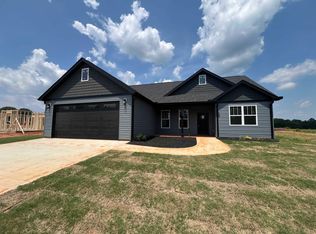 533 Bill Lattimore Rd, Chesnee, SC 29323