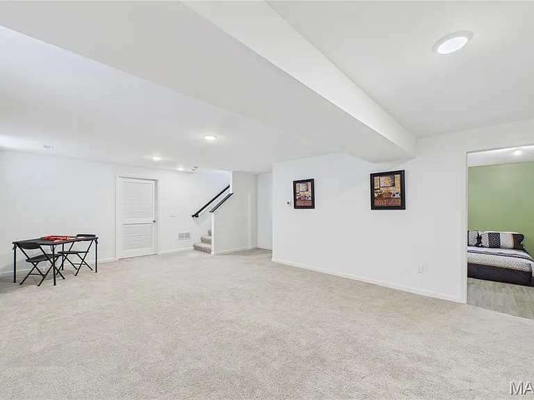 714 Alban Aly — Photo 18