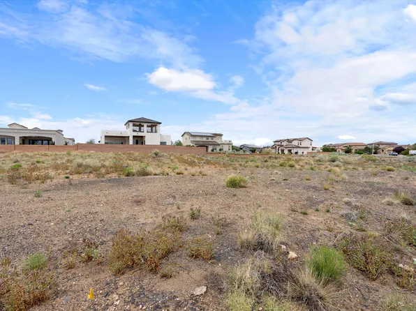 8011 Camino Alderete NW, Albuquerque, NM 87120