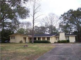 2651 Ashlawn Dr, Montgomery, AL 36111