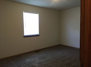 1204 E Markwardt St, Joplin, MO 64801
