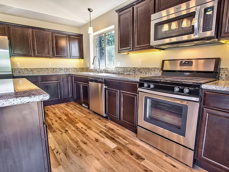 2951 E Fairview Loop — Photo 1