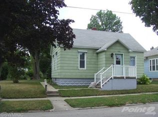 308 Sibben St, Manistee, MI 49660
