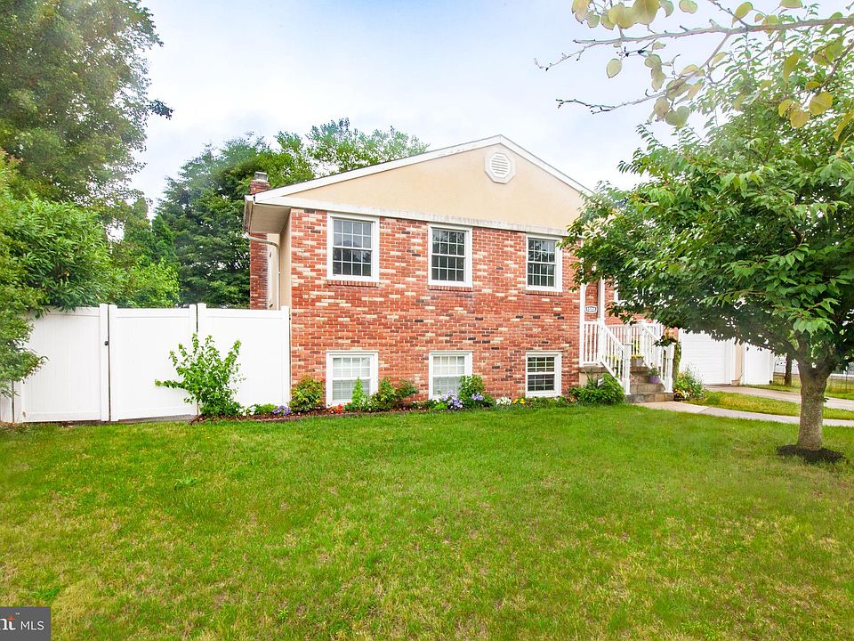 10208 Greenside Dr, Cockeysville, MD 21030 Zillow