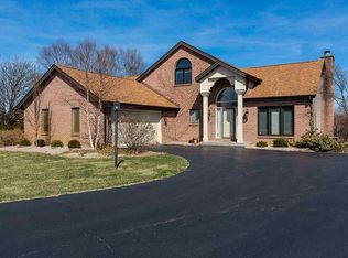 10499 Glen Abbey Close, Rockford, IL 61107