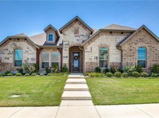 121 Saint Elias Dr, Burleson, TX 76028