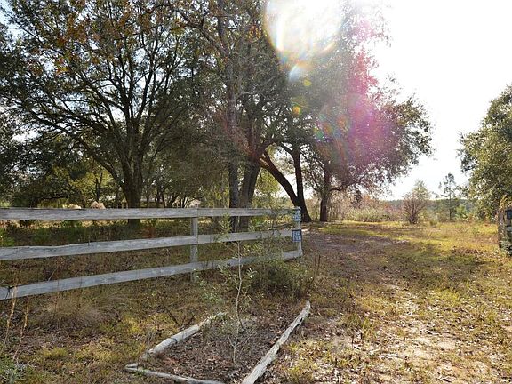 2nd image of 4603 Spotted Horse Ln