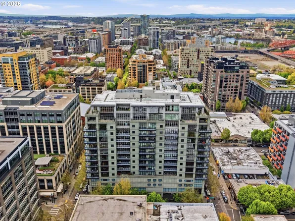 1025 Nw Couch St, Portland, OR 97209