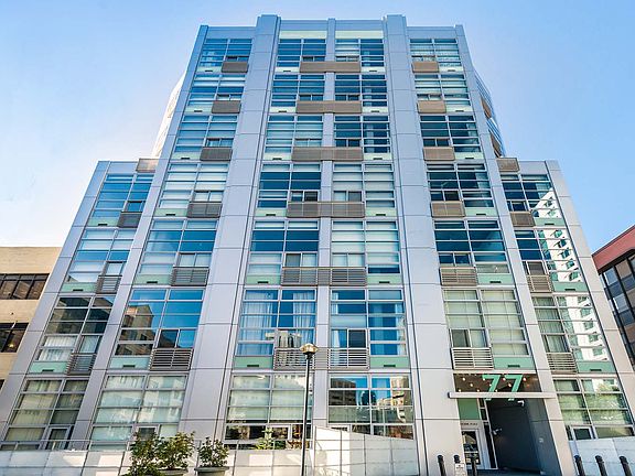3rd image of 77 Dow Pl APT 106