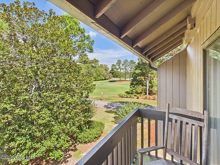 250 Sugar Gum Ln #201 — Photo 38