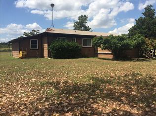 1350 S Reno Rd, Springtown, TX 76082