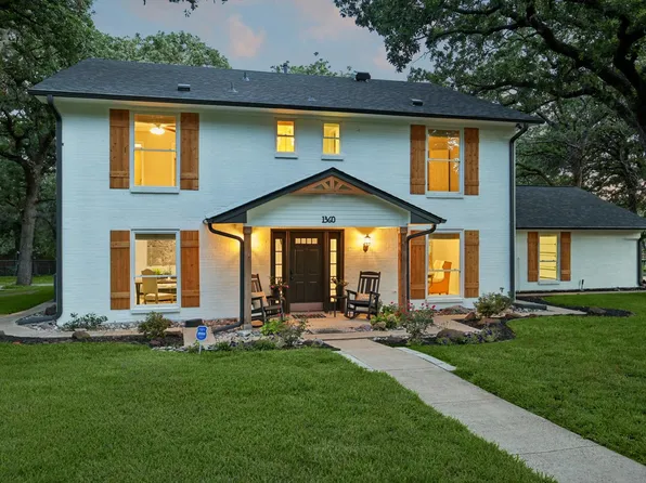 1360 Bridle Path Rd, Argyle, TX 76226