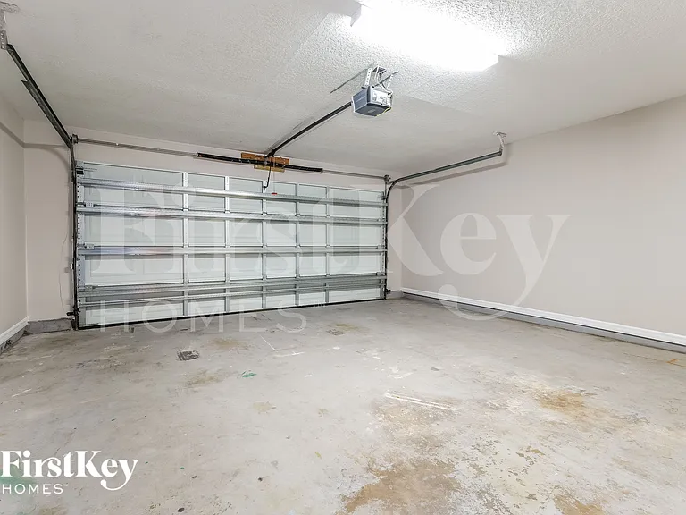 878 Daffodil Dr — Photo 17