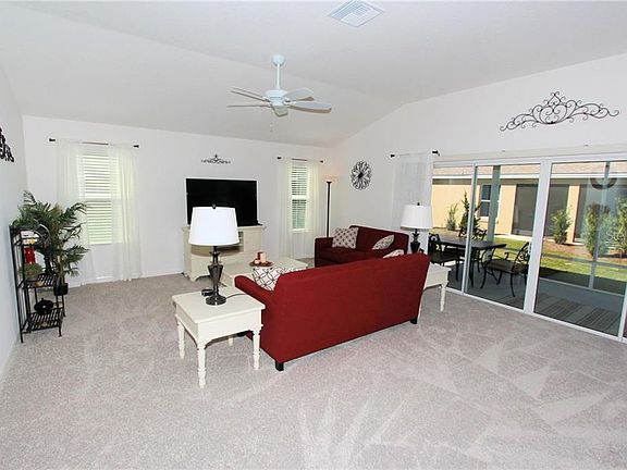 4th image of 3428 Ichabod Way