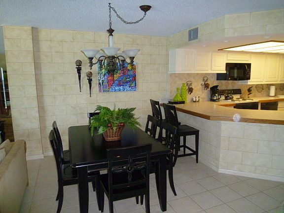 2nd image of 506 Gulf Shore Dr Unit 604