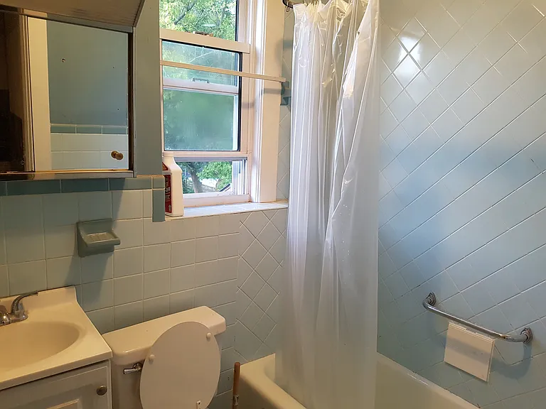 20-20R Winship St #2 — Photo 3