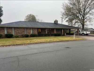 1210 E 21st St, Stuttgart, AR, 72160