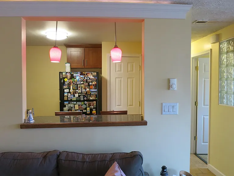 1114 River Ct — Photo 6