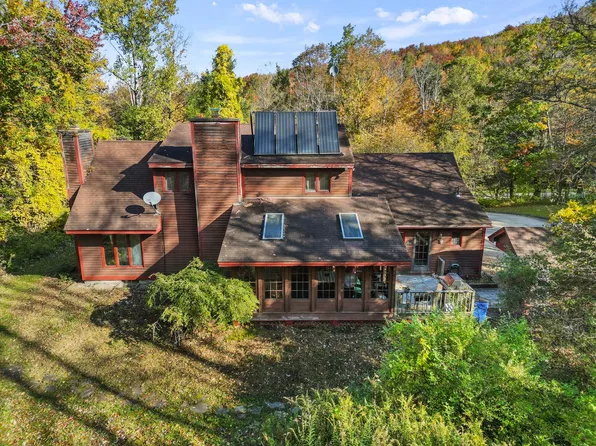 370 Grange Hall Rd, Dalton, MA 01226