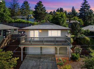 1816 SW Miles St, Portland, OR 97219