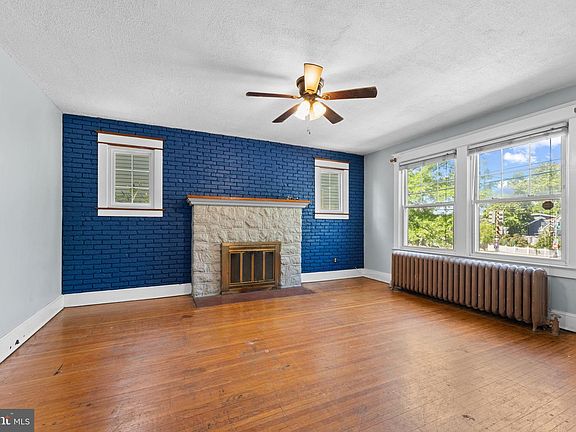 3rd image of 2405 Rhode Island Ave NE