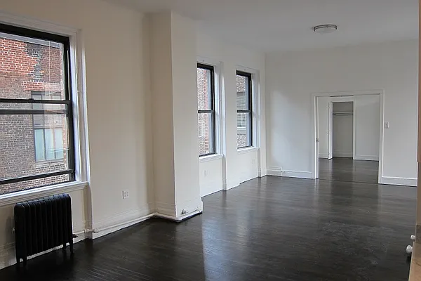 Rented by Triumph Property Group | media 7