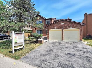 547 Village Pkwy, Markham, ON L3R 4K7