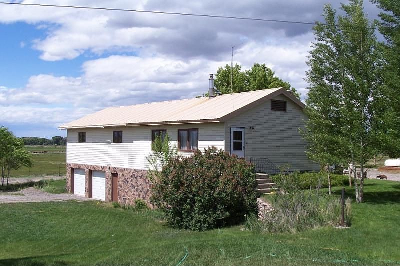 2nd image of 2599 East Dr