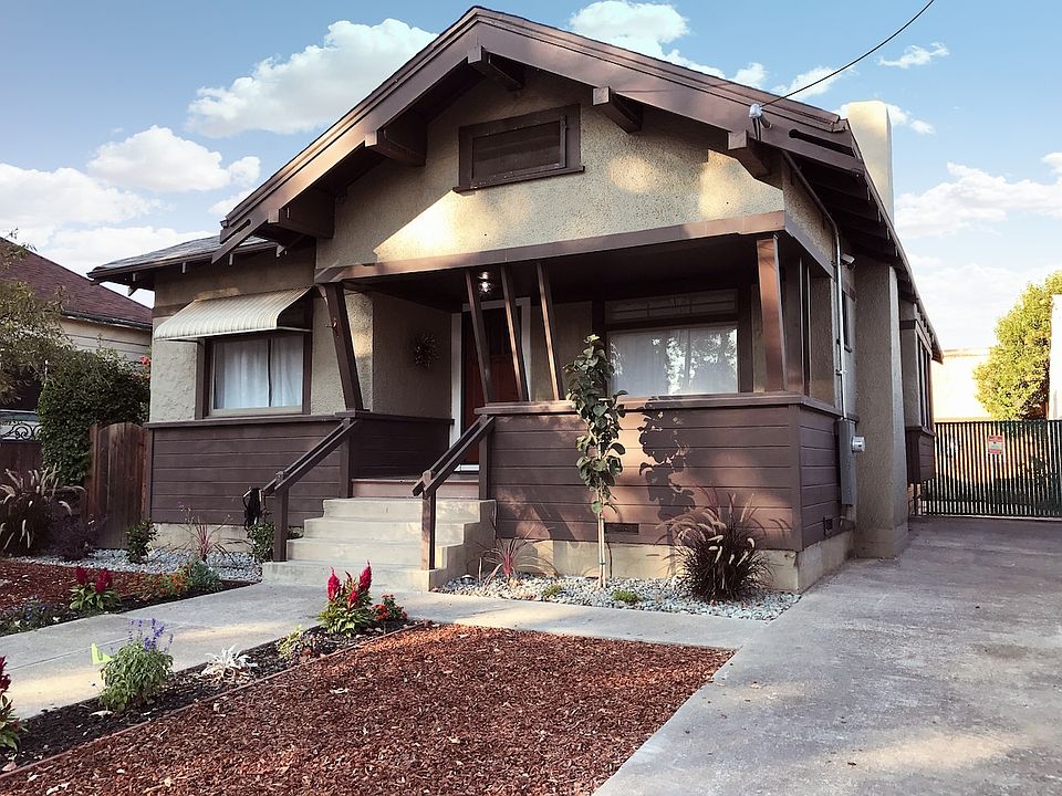 1st image of 1072 S 9th St
