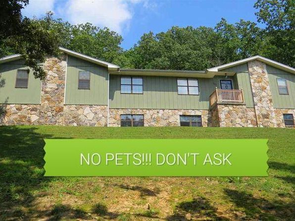 261 Live Oak Trl NE