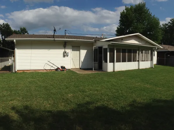 1006 S Ridge Dr, Stillwater, OK 74074