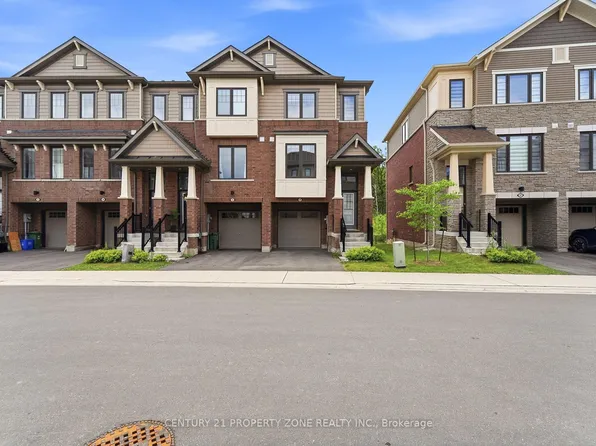 185 Bedrock Dr #36, Hamilton, ON L8J 0M2