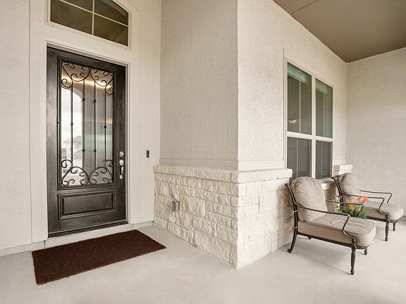 2nd image of 29411 Kearney Rdg