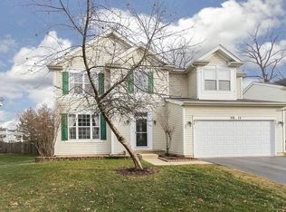 3015 Shenandoah Dr, Carpentersville, IL 60110