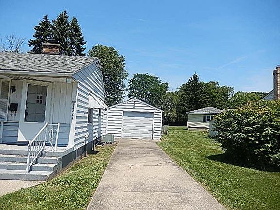2nd image of 1222 Ellen Dr