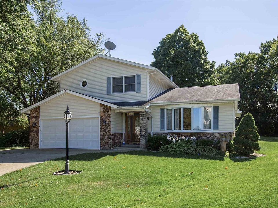 1st image of 1855 Acorn Ln