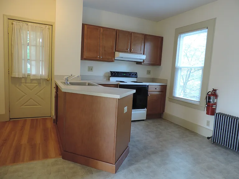 43 N Whittlesey Ave #2 — Photo 5