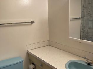 1050 Pemberton Rd #203, Victoria, BC V8S3R6