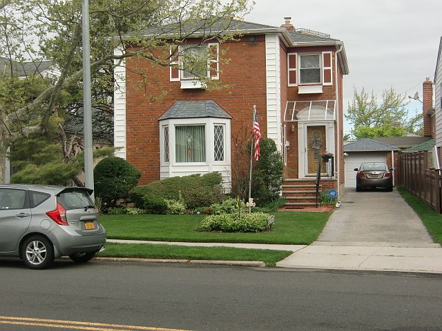 1st image of 20949 28th Ave