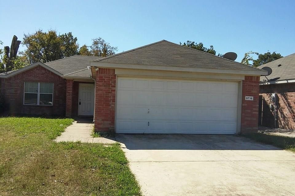 1st image of 9716 Calle Del Oro Ln