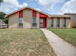 3013 Ridgemoor Dr, Garland, TX 75044